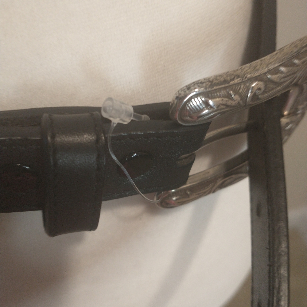 Vintage Black Leather Motorcycle Belt with Silver And Beaded Accents - 28 Inch - Picture 6 of 13